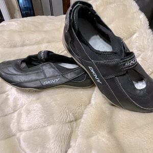 DNKY black slip-on shoe